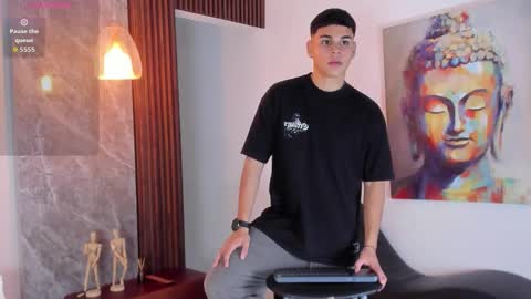 Snapshot of james_jonnes chatting on September 2025 11:43:01 AM James online show from September 2025 11:43:01 AM