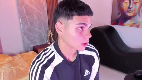 Snapshot of james_jonnes chatting on October 2025 08:07:02 PM James online show from October 2025 08:07:02 PM