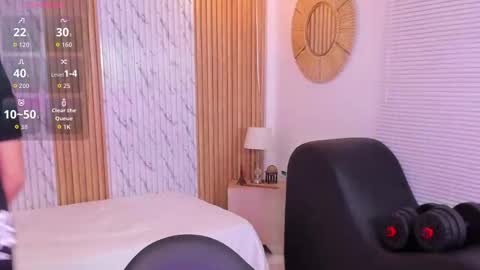 Snapshot of james_jonnes chatting on October 2025 08:20:01 PM James online show from October 2025 08:20:01 PM