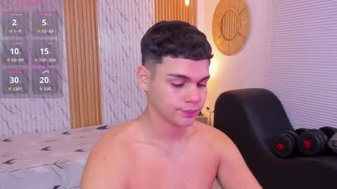 Snapshot of james_jonnes chatting on October 2025 08:51:02 PM James online show from October 2025 08:51:02 PM