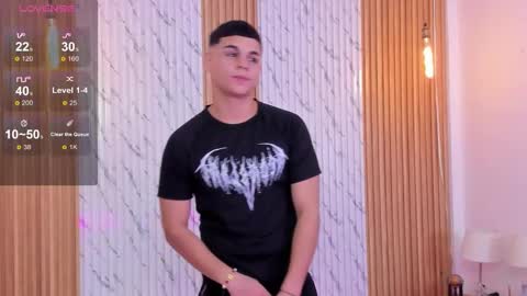 Snapshot of james_jonnes chatting on November 2025 07:36:01 PM James online show from November 2025 07:36:01 PM