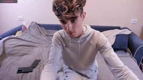 James online show from February 2025 12:35:02 AM