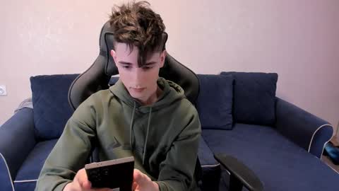 James online show from October 2025 06:35:02 PM