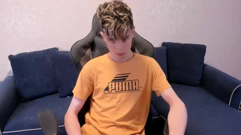 James online show from November 2025 07:35:02 PM