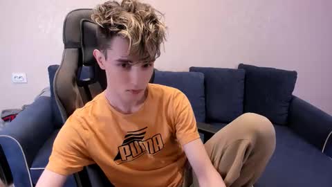 James online show from November 2025 08:31:01 PM