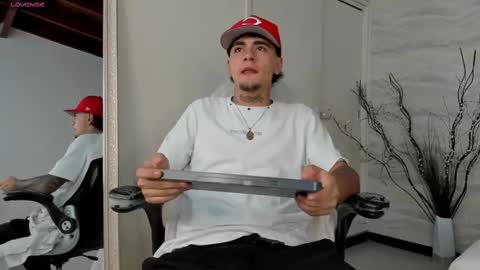 jamesdekker online show from September 2025 08:21:02 PM