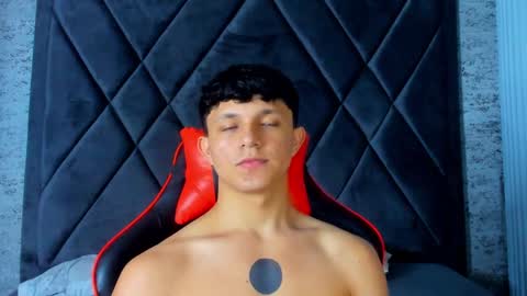 jamesgolden_ online show from March 2025 11:29:02 AM