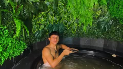 jamesgolden_ online show from March 2025 10:56:02 AM