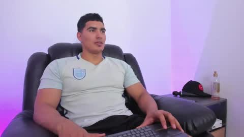 James Gray online show from January 2025 07:21:01 AM