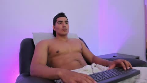 James Gray online show from February 2025 08:42:02 PM