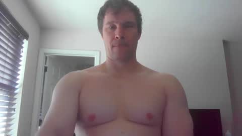 Snapshot of jamesjewels chatting on January 2025 03:14:02 PM jamesjewels online show from January 2025 03:14:02 PM