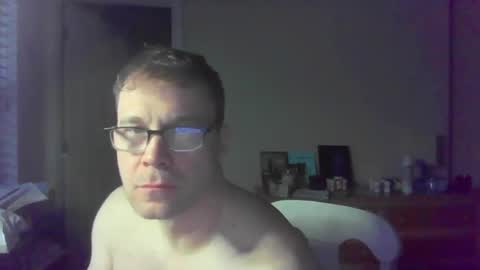 Snapshot of jamesjewels chatting on February 2025 12:41:02 PM jamesjewels online show from February 2025 12:41:02 PM