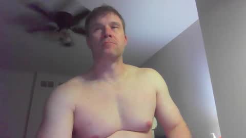 Snapshot of jamesjewels chatting on March 2025 03:30:01 AM jamesjewels online show from March 2025 03:30:01 AM