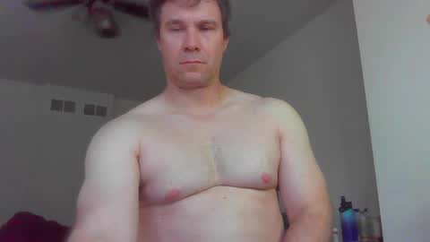 Snapshot of jamesjewels chatting on September 2025 01:49:02 PM jamesjewels online show from September 2025 01:49:02 PM