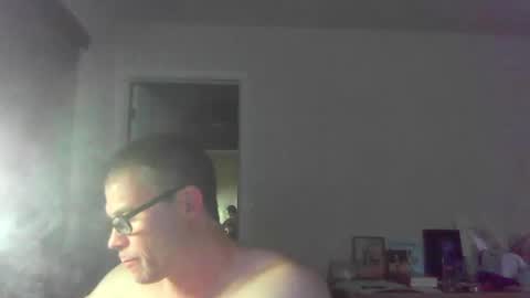 Snapshot of jamesjewels chatting on November 2025 02:10:02 AM jamesjewels online show from November 2025 02:10:02 AM