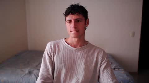 jamesss____ online show from January 2025 06:03:02 PM