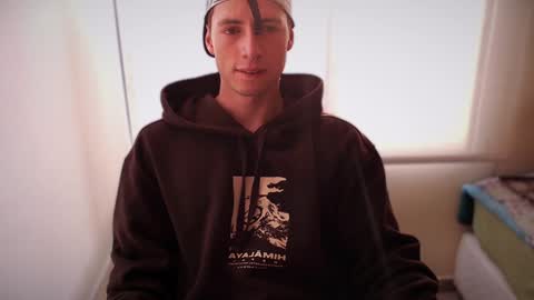 jamesss____ online show from January 2025 10:22:02 PM