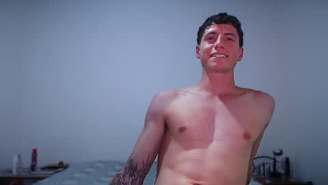 jamesss____ online show from February 2025 06:46:01 PM