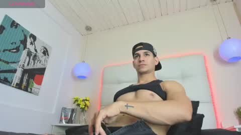 Snapshot of jamexxx1 chatting on July 2026 09:29:01 PM --- James --- online show from July 2026 09:29:01 PM