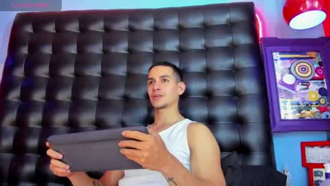 Snapshot of jamexxx1 chatting on July 2026 04:41:02 AM --- James --- online show from July 2026 04:41:02 AM