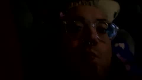 Snapshot of jamie19905 chatting on February 2026 04:07:01 AM jamie19905 online show from February 2026 04:07:01 AM