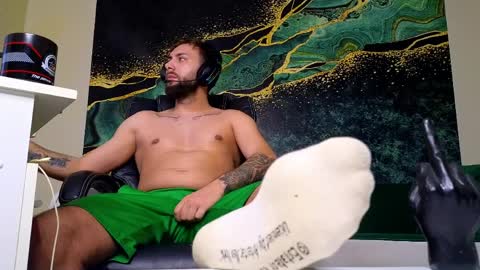 Robbie online show from March 2026 07:58:02 PM