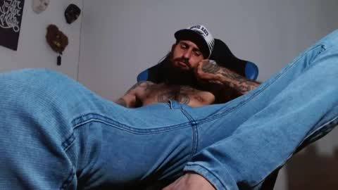 Jammes. online show from April 2026 06:53:02 PM