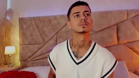 Snapshot of jamzawolf chatting on December 2025 07:32:01 PM jamzawolf online show from December 2025 07:32:01 PM