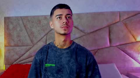 Snapshot of jamzawolf chatting on December 2025 04:36:01 PM jamzawolf online show from December 2025 04:36:01 PM