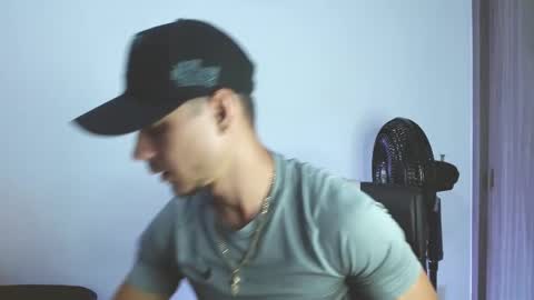 Snapshot of jamzawolf chatting on March 2026 02:07:02 AM jamzawolf online show from March 2026 02:07:02 AM