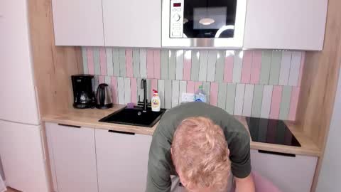 Jane online show from September 2025 08:41:02 PM