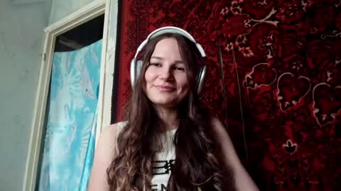 Chloe online show from May 2026 11:51:01 AM