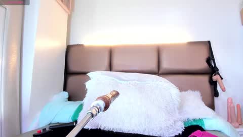 Janette online show from January 2025 09:08:02 AM