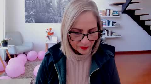 JANE TURNER MILF online show from November 2025 01:22:01 PM