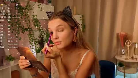 Hi Im Alice and here youll find something online show from November 2025 08:34:02 AM