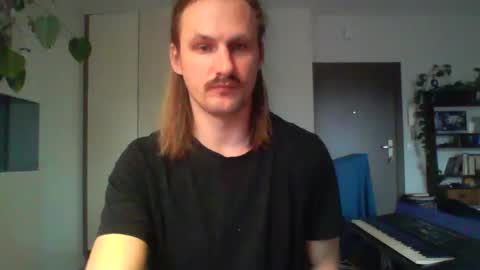 jankujan online show from December 2024 11:41:02 AM