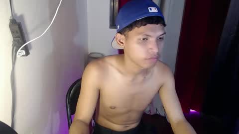 Snapshot of janlloyd04 chatting on September 2025 05:51:02 PM janlloyd04 online show from September 2025 05:51:02 PM