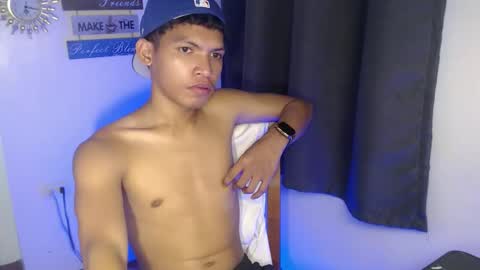 Snapshot of janlloyd04 chatting on October 2025 07:59:02 AM janlloyd04 online show from October 2025 07:59:02 AM