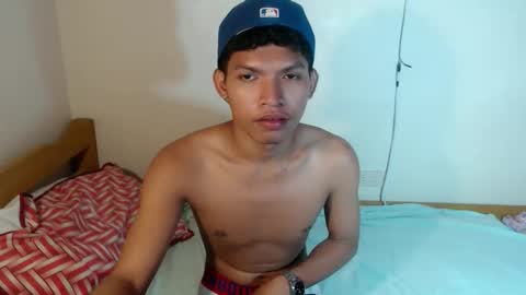 Snapshot of janlloyd04 chatting on November 2025 07:57:01 AM janlloyd04 online show from November 2025 07:57:01 AM