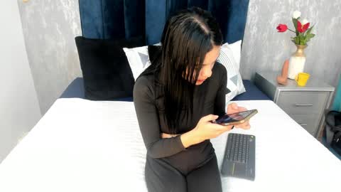 Janna  online show from April 2026 08:28:02 PM