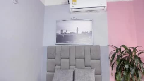 Snapshot of janna_lopezz chatting on October 2025 11:11:01 AM Janna online show from October 2025 11:11:01 AM