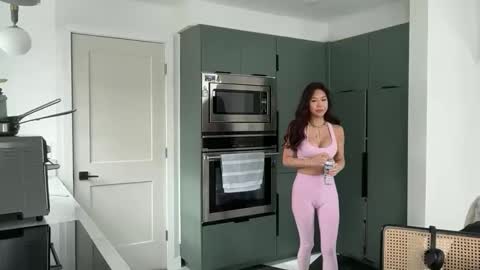 jannalovw online show from February 2026 05:06:02 PM