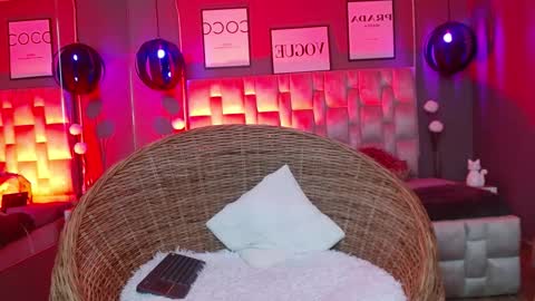 janne online show from October 2025 12:15:01 PM