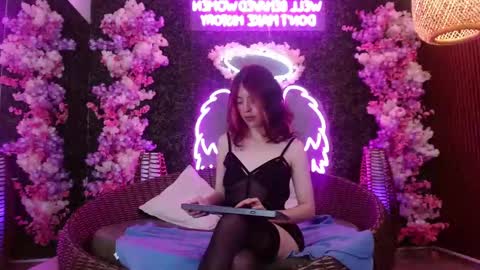 janne online show from November 2025 01:00:02 PM