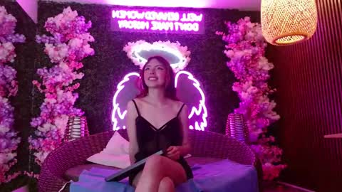 janne online show from November 2025 12:30:01 PM