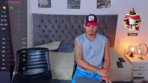 janomar01 online show from January 2025 10:18:01 PM