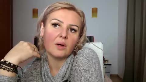 jaqueline88 online show from March 2025 05:05:01 PM