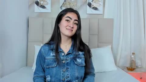 Jaslyn online show from December 2024 05:29:02 PM