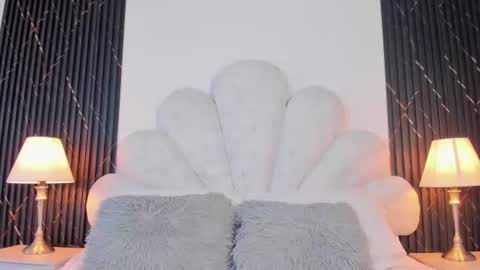 Jaslyn online show from July 2026 03:38:02 PM
