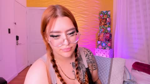 Snapshot of jasmiinevans chatting on December 2024 10:08:02 PM Jasmin Evans online show from December 2024 10:08:02 PM